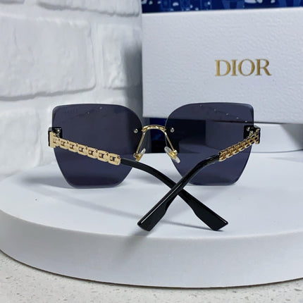 DIOR 26S SQUARE FRAME IN METAL 502863
