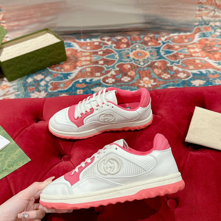 GUCCI 26S SNEAKERS IN WHITE AND PINK CALFSKIN WITH LOGO