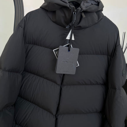MONCLER 25S HOODED PUFFER JACKET 416