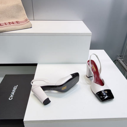 CHANEL 26S SLINGBACK 95 MM IN WHITE LAMBSKIN WITH BLACK CAP TOE