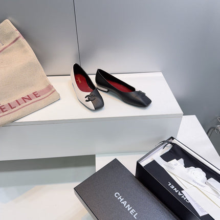 CHANEL 26S SQUARE-TOE FLATS IN BLACK AND WHITE LAMBSKIN