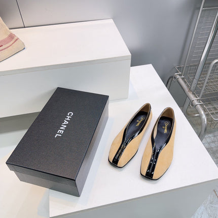 CHANEL 26S SQUARE-TOE FLATS IN BEIGE SUEDE WITH BLACK PATENT TRIM