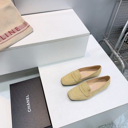 CHANEL 26S LOAFER FLATS IN BEIGE SUEDE
