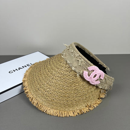 CHANEL 26S RAFFIA VISOR WITH PINK CC LOGO 338094