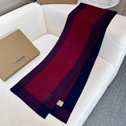 BURBERRY 26S SCARF 180CM IN CASHMERE 305980
