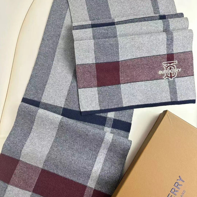BURBERRY 26S SCARF 180CM IN CASHMERE 309785