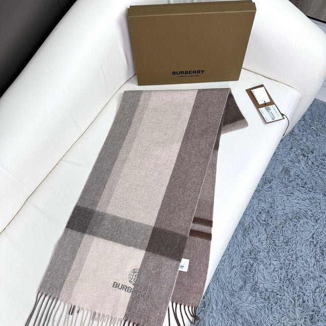 BURBERRY 26S SCARF 180CM IN CASHMERE 176176