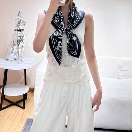 CHANEL 26S SCARF 90 IN SILK 304581