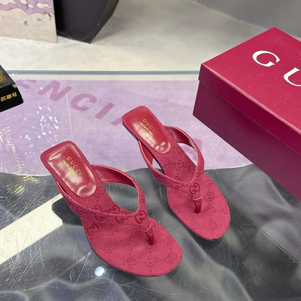 GUCCI 26S THONG KITTEN HEEL SANDALS 55MM IN BURGUNDY RED GG CANVAS