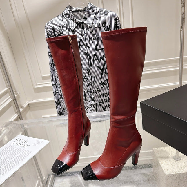CHANEL 26S HIGH HEEL KNEE HIGH BOOTS 80 MM IN BURGUNDY CALFSKIN AND BLACK PATENT LEATHER