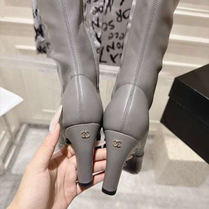 CHANEL 26S HIGH HEEL KNEE HIGH BOOTS 80 MM IN GRAY CALFSKIN AND BLACK PATENT LEATHER
