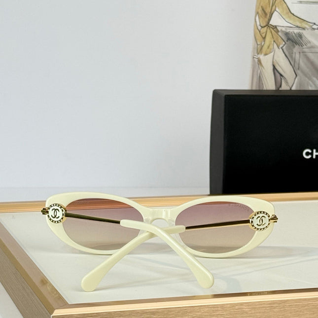 CHANEL 26S OVAL FRAME IN ACETATE 404530