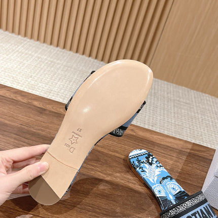 DIOR 26S SLIDE SANDALS IN BLUE FLORAL PRINT LOGO STRAP