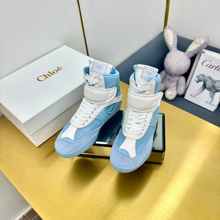 CHLOE 26S HIGH-TOP SKATE SNEAKERS IN WHITE CALFSKIN AND BLUE SUEDE