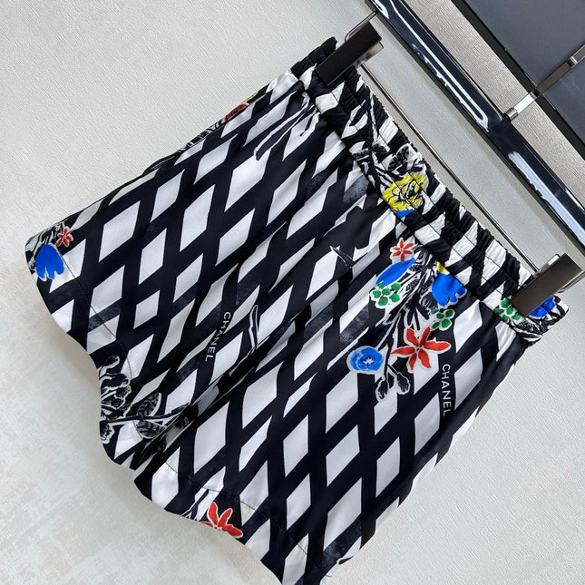CHANEL 26S PATTERNED SHORTS STYLE 1171