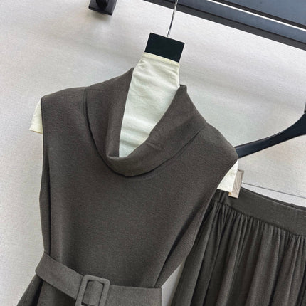 HERMES 26S SLEEVELESS TOP AND STRAIGHT-LEG TROUSERS SET 752