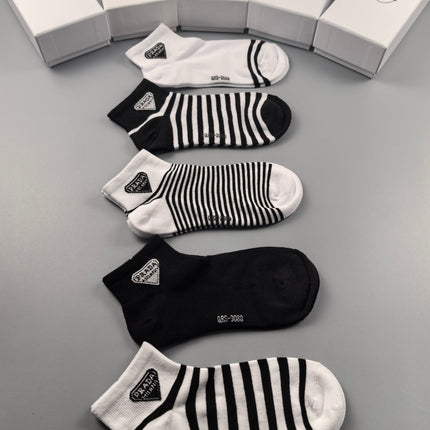 PRADA 26S ANKLE SOCKS 564712 (1 BOX)