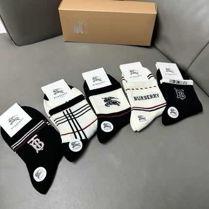 BURBERRY 26S ANKLE SOCKS 413941 (1 BOX)
