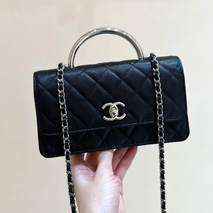 FLAP BAG WITH SILVER-TONE HANDLE 18 IN BLACK LAMBSKIN