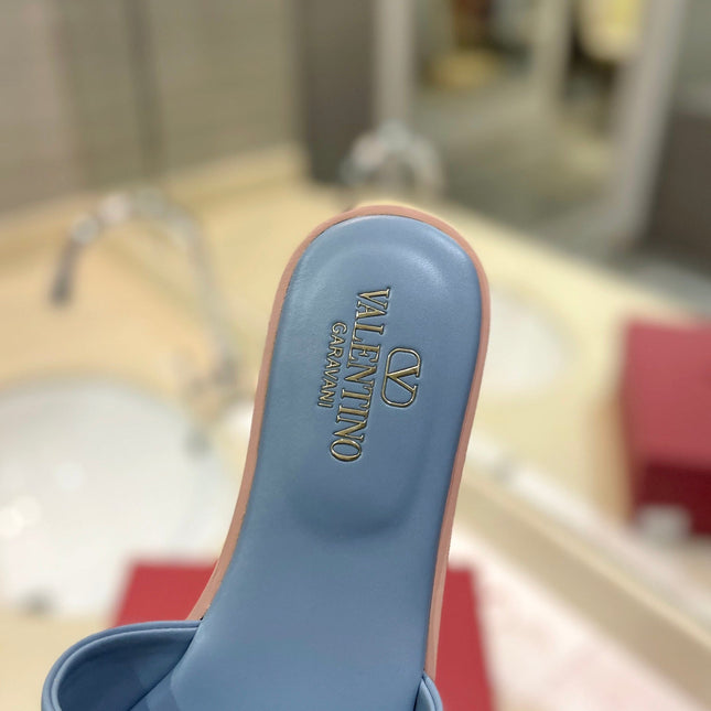 VALENTINO 26S SLIDES IN PASTEL BLUE CALFSKIN WITH LOGO