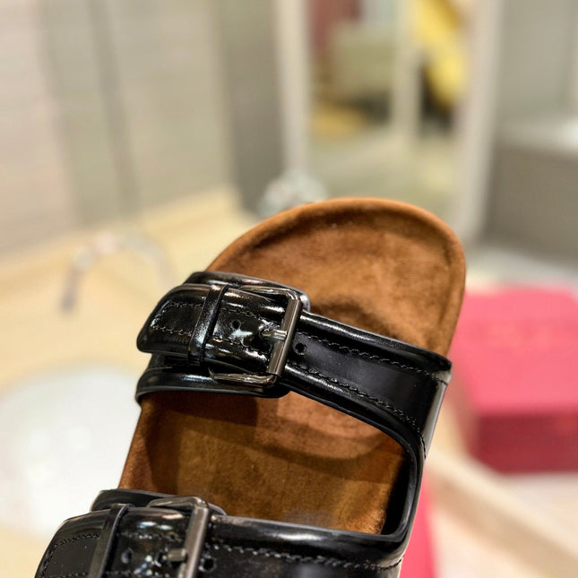 VALENTINO 26S FOOTBED SANDALS IN BLACK GLOSSY LEATHER MIX BROWN SUEDE