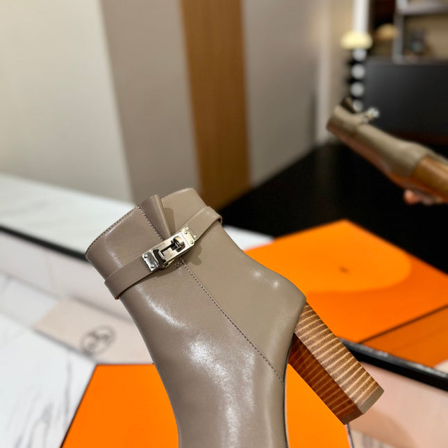 HM 26S ANKLE BOOTS 85 MM IN GREYISH BEIGE CALFSKIN