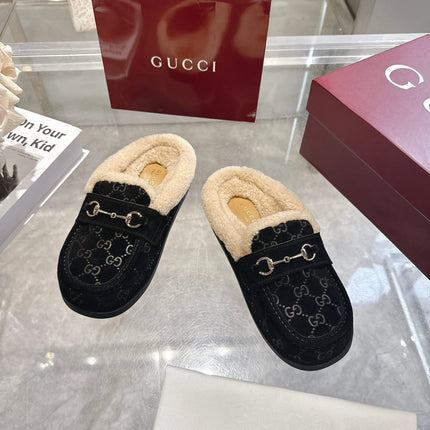GUCCI 26S MULES IN BLACK SUEDE GG LOGO PATTERN