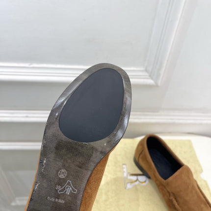 THE ROW 26S MOCCASIN LOAFERS 20MM IN COGNAC BROWN SUEDE