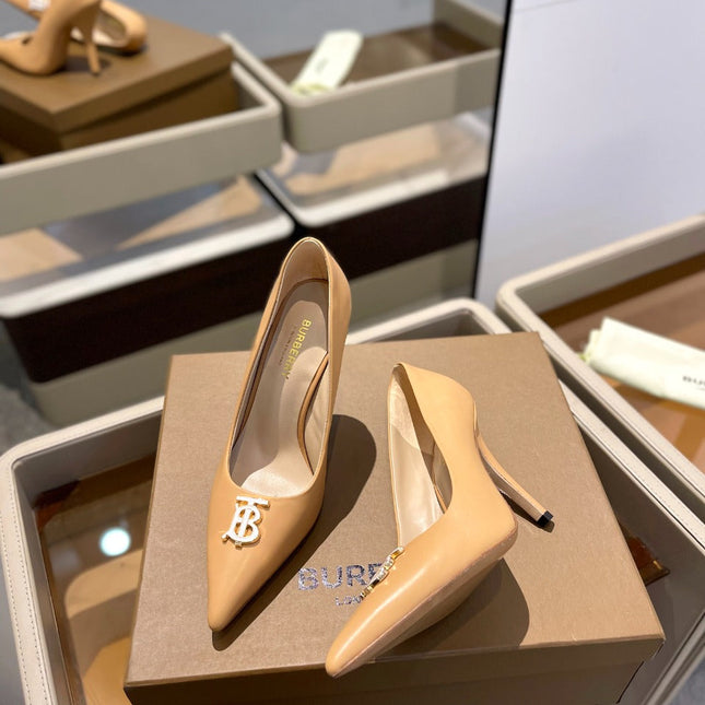 BURBERRY 26S HIGH HEELS 105 MM IN PALE BEIGE CALFSKIN WITH LOGO
